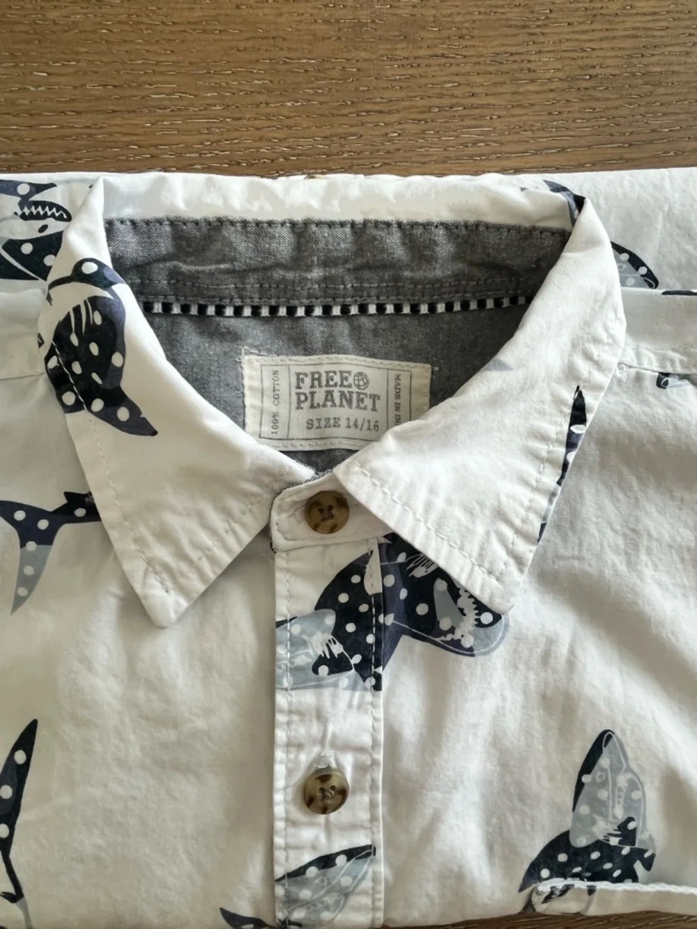 Free Planet Boy’s‎ Shark Pattern Casual Button Down Short Sleeve Shirts 14/16